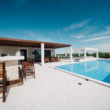 Olivetum Villa