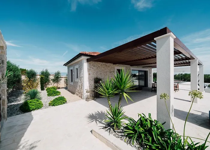 Olivetum Villa *